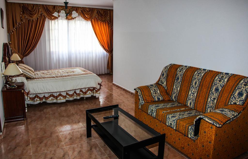 Los Dos Alemanes Melide Habitación foto